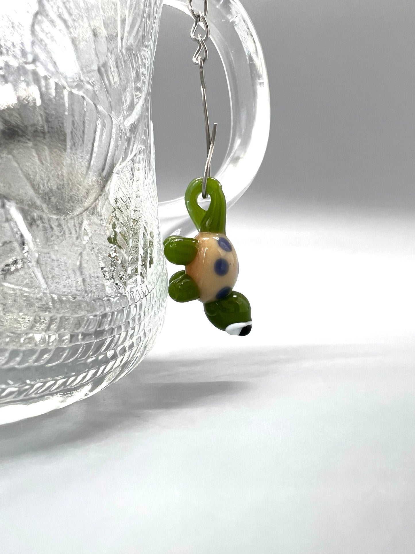 Turtle Tea Steeper - Timber Green with Peach Shell