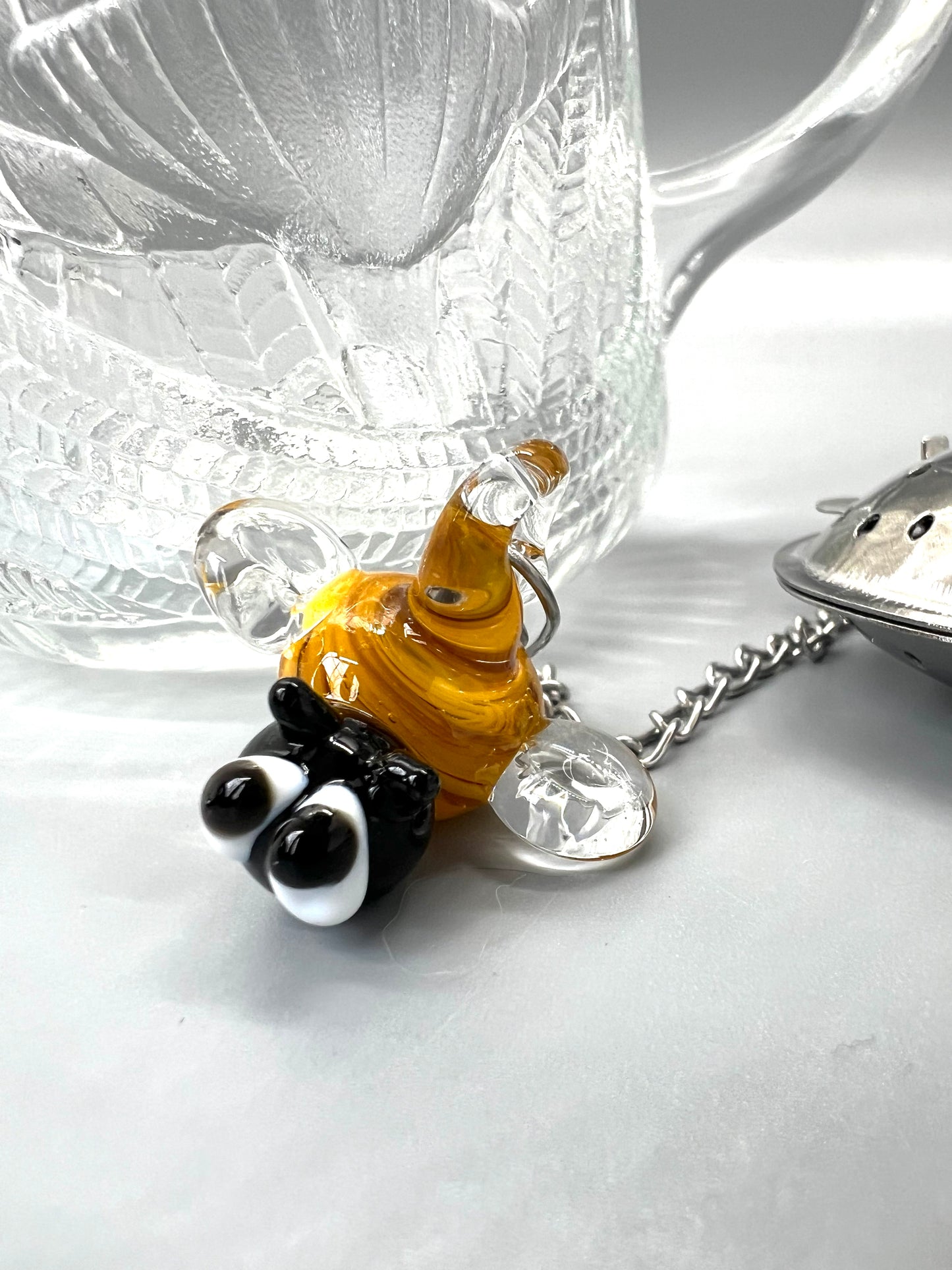 Bee Tea Steeper - Heart Shaped Strainer