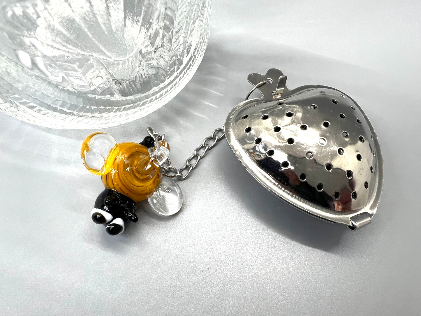 Bee Tea Steeper - Heart Shaped Strainer