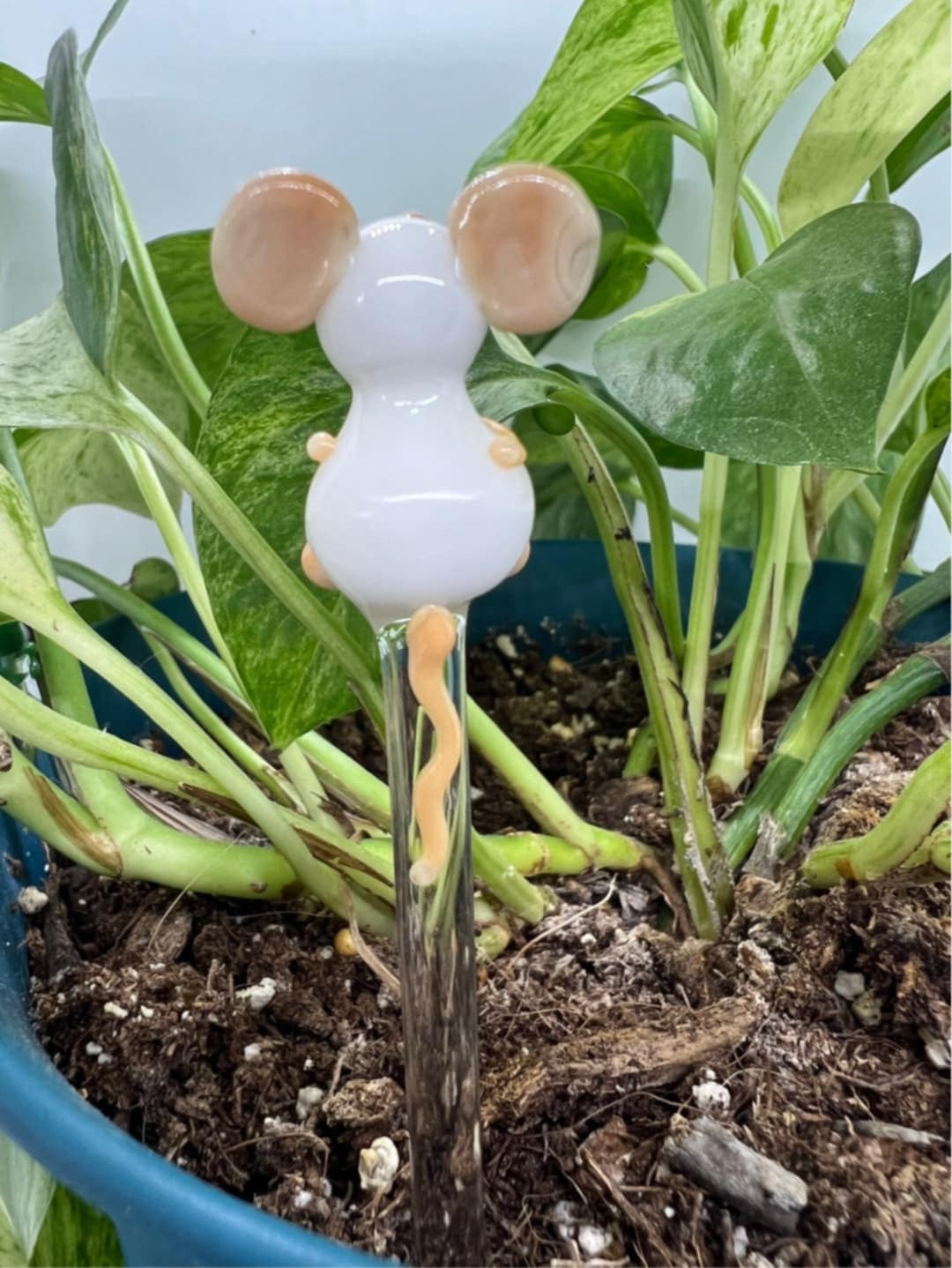 White and Peach Mouse Glass Plant Stake