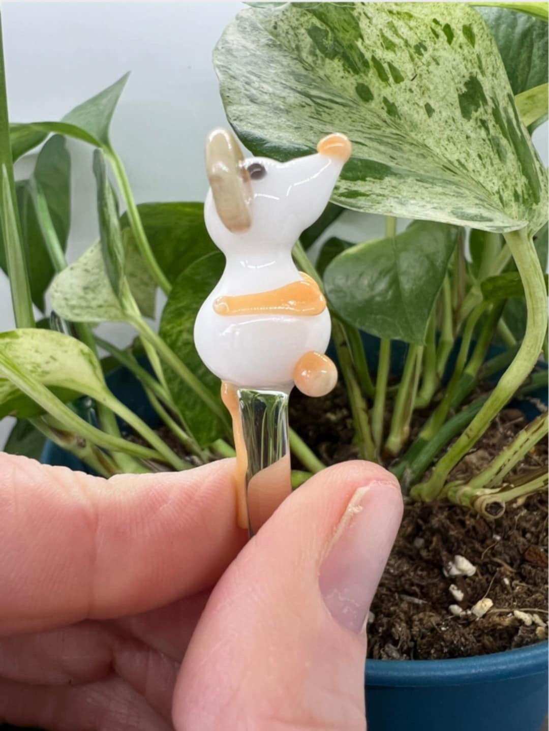 White and Peach Mouse Glass Plant Stake
