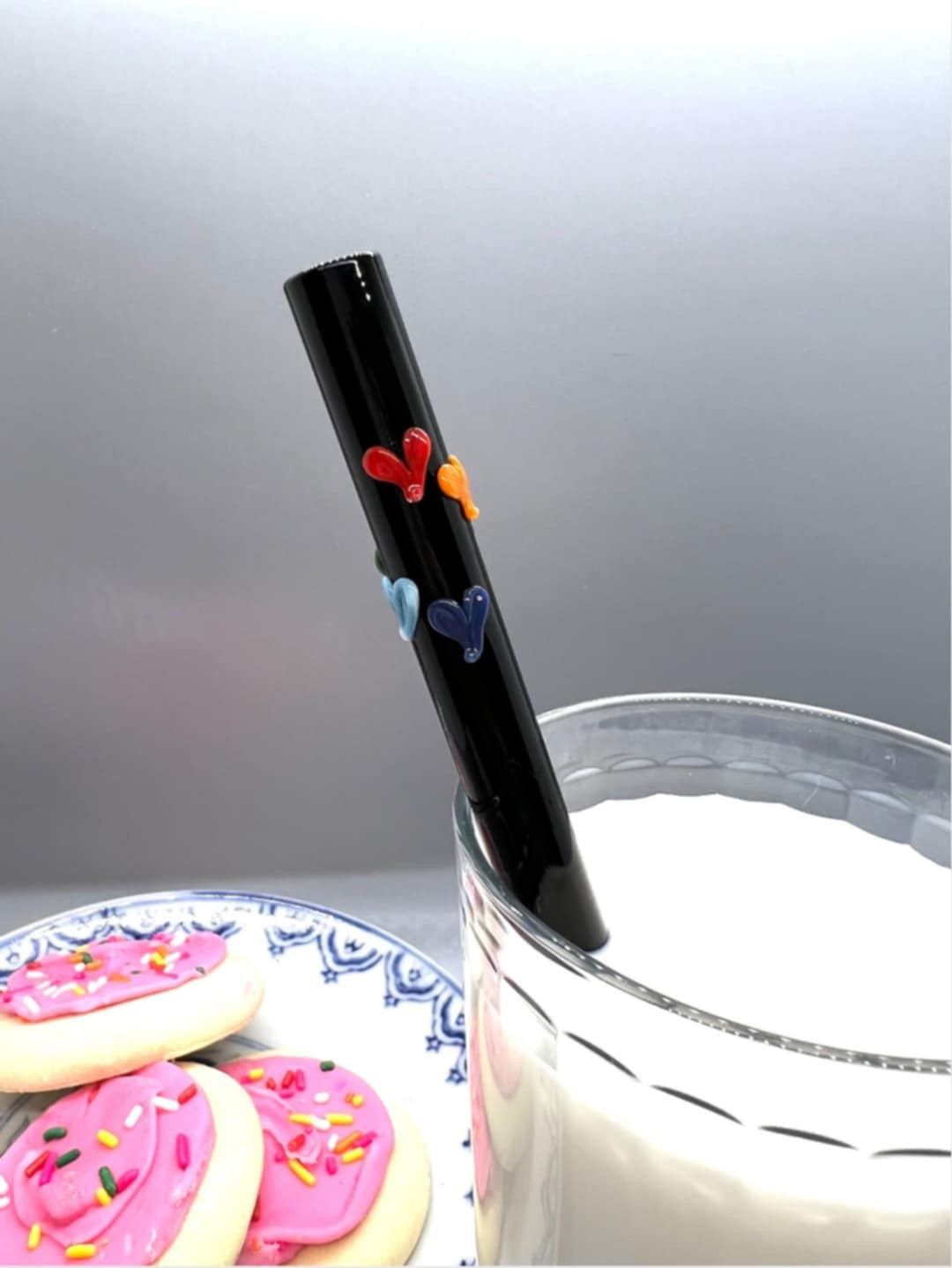 Rainbow Hearts on Black Smoothie Glass Straw