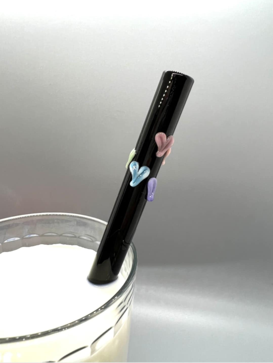 Rainbow Hearts on Black Smoothie Glass Straw