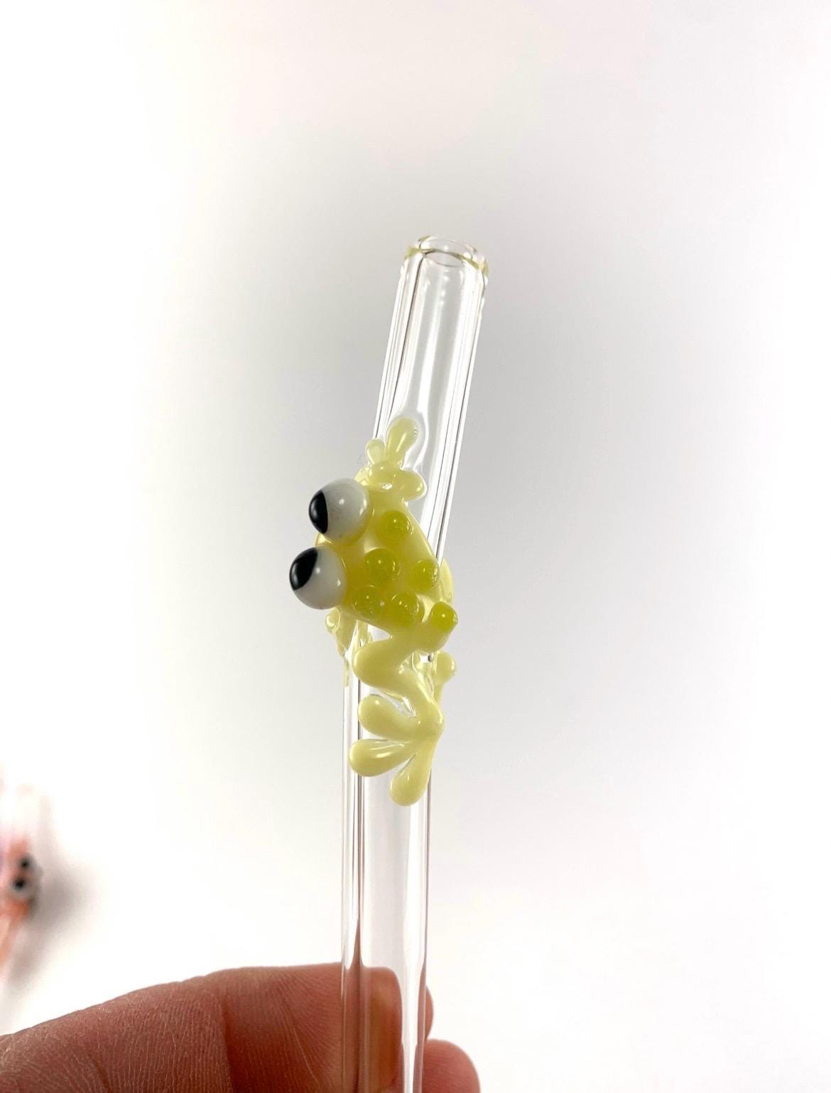 Pastel Frog Glass Straw