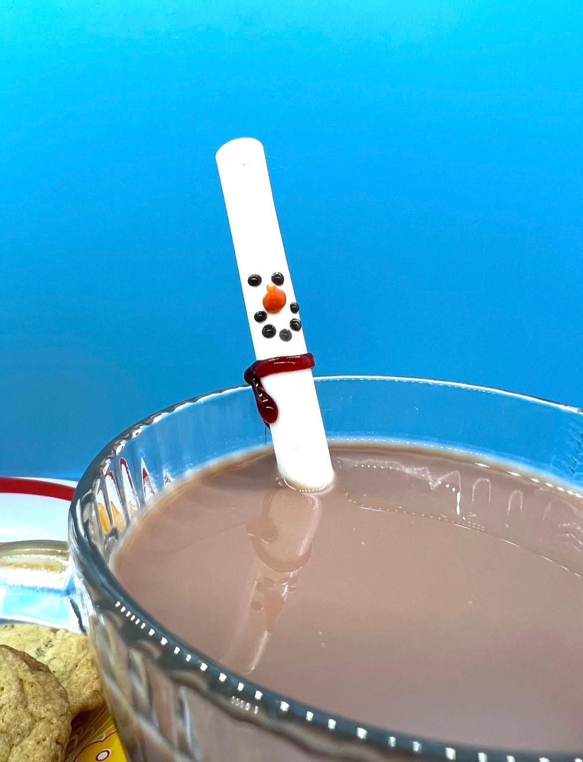 Snowman with Scarf Glass Straw