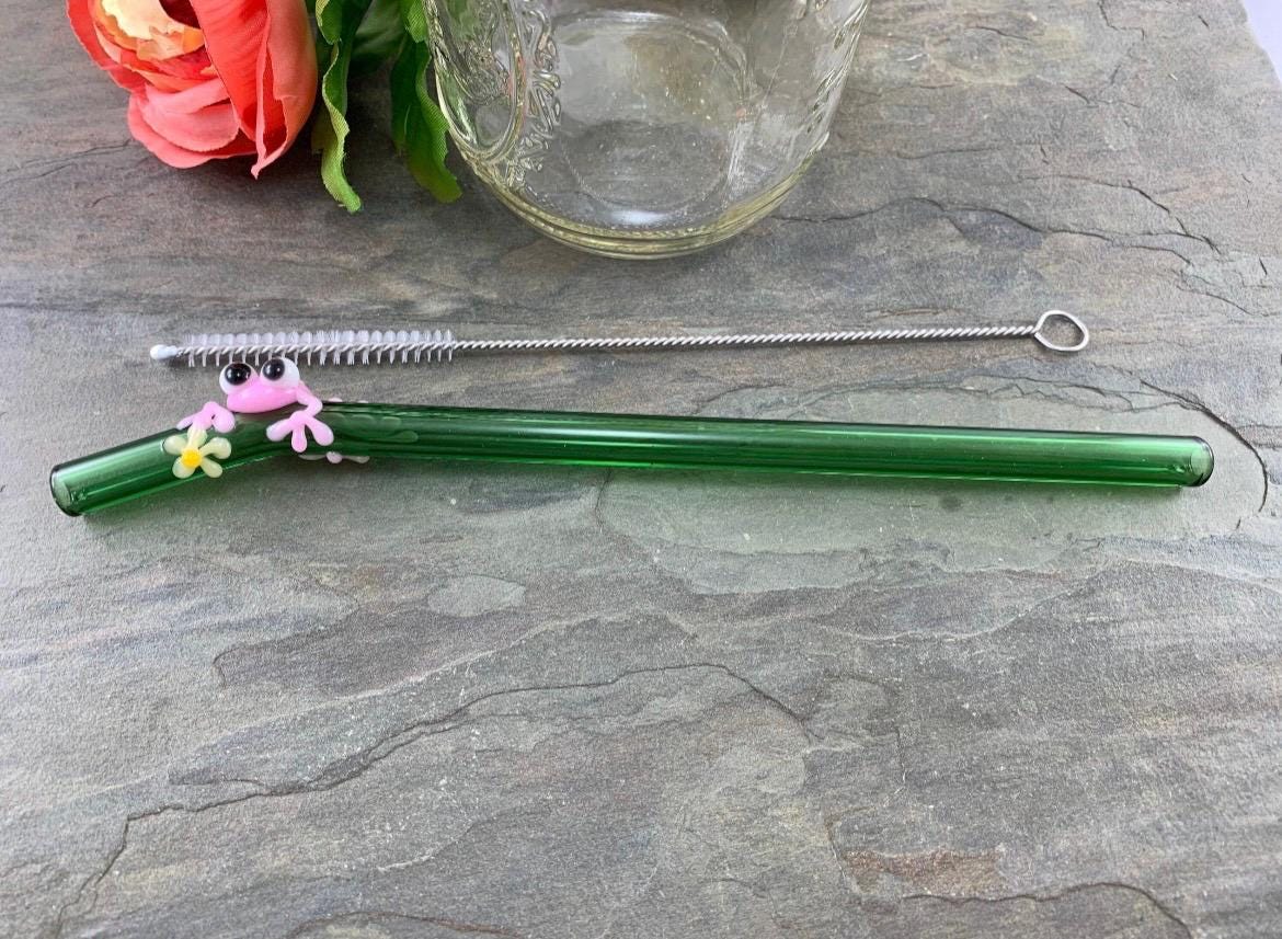 Pink Frog and Daisy on Green Glass Straw