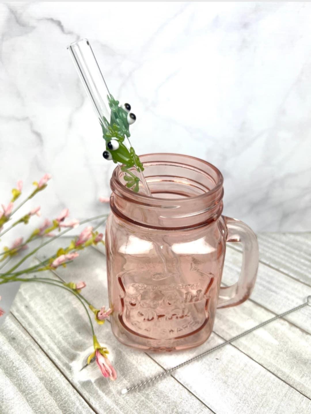 Double Green Frogs on Bent Clear Smoothie Glass Straw
