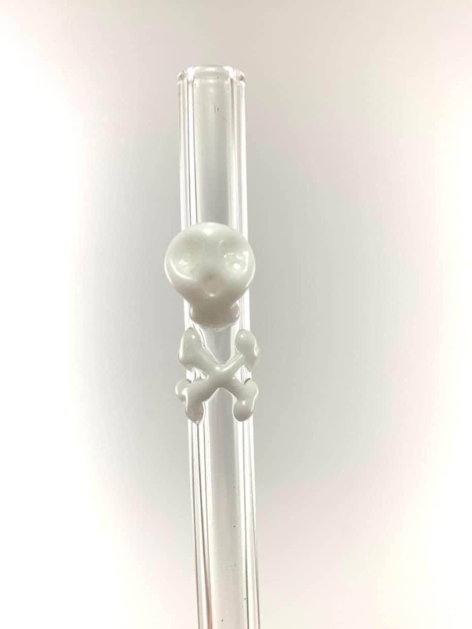 Skull and Crossbones Glass Straw